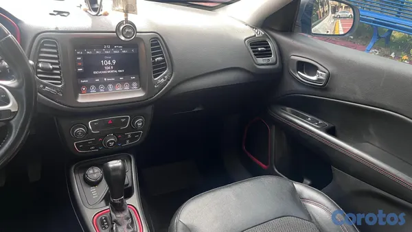 jeepetas y camionetas - JEEP COMPASS TRAILHAWK 4X4 2020 *COMO NUEVA* 5