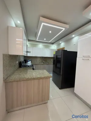 apartamentos - Vendo Excelente Apto. En Evaristo Morales 6