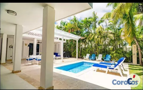casas - Gran Villa con Piscina, de 3 Habitaciones, Amuebla 7