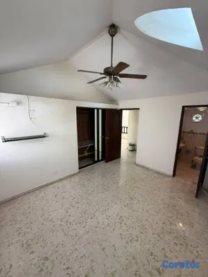 casas - Casa de 5 habitaciones en alquiler en Julieta Mora 3