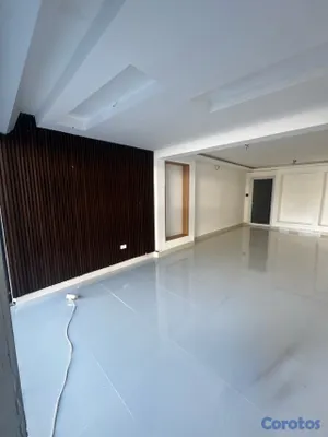 oficinas y locales comerciales - LOCAL COMERCIAL 4