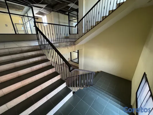 otros inmuebles - Edificio de 3 Niveles en Venta en el Centro de San 17