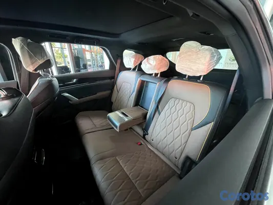 jeepetas y camionetas - BYD Tang 2023 Blanca 0 KM, Eléctrica AWD, Garantía de Fábrica Vigente* 8