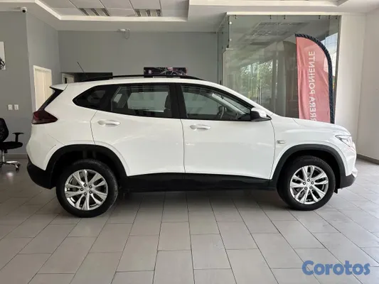 jeepetas y camionetas - 2023 Chevrolet Tracker LT de la Casa  4