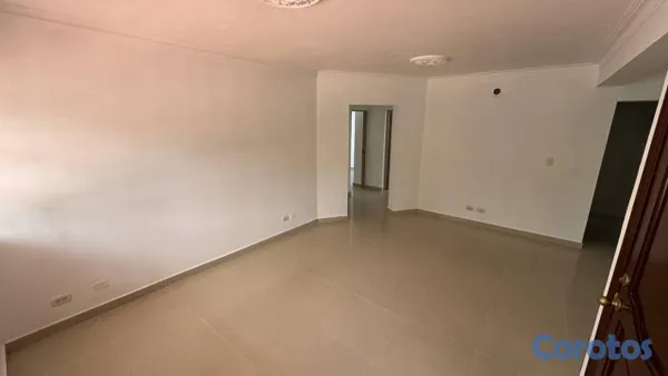 apartamentos - Apartamento de 3 habitaciones 2 baños en venta en  8