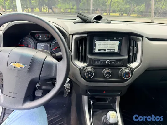 carros - Chevrolet colorado 2018 COMO NUEVA! 4