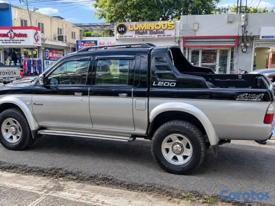 ¡CAMIONETA EN VENTA! 🔥