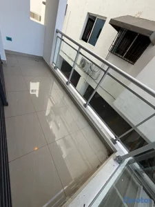 alquiló avenida independencia klm 9 piso 2 consta de dos habitaciones 2.5 baños