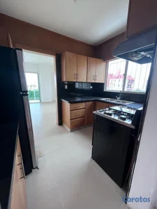 Apartamento con Linea Blanca en Evaristo Morales 