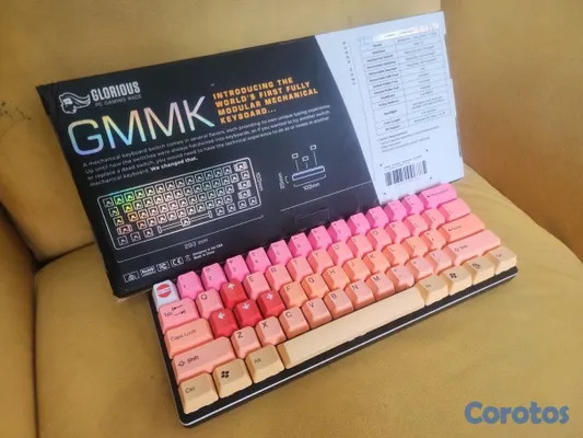 otros electronicos - Teclado Mecanico Gamer GMMK Glorious Con sus Acces 2