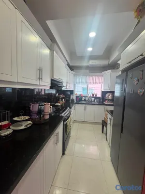 apartamentos - vendo renacimiento segundo nivel con terraza  tres habitaciones com su baño dos 11