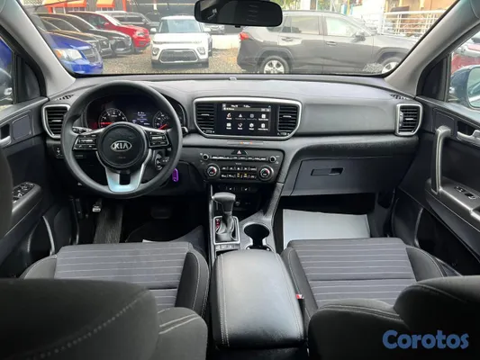 jeepetas y camionetas - KIA SPORTAGE LX 2020 10