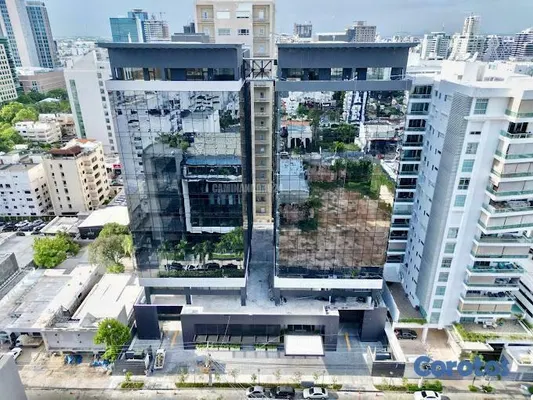 oficinas y locales comerciales - Locales de Oficinas en Piantini venta y alquiler Torre Corporativa 2