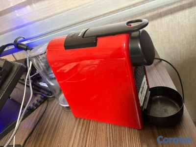 CAFETERA Nespresso Essenza Mini – Como nueva RD$5,