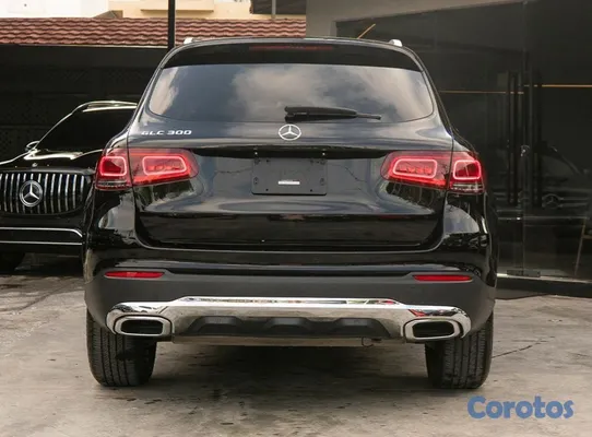 jeepetas y camionetas - MERCEDES-BENZ GLC 300 2020 | LUJO, ELEGANCIA Y CON 3