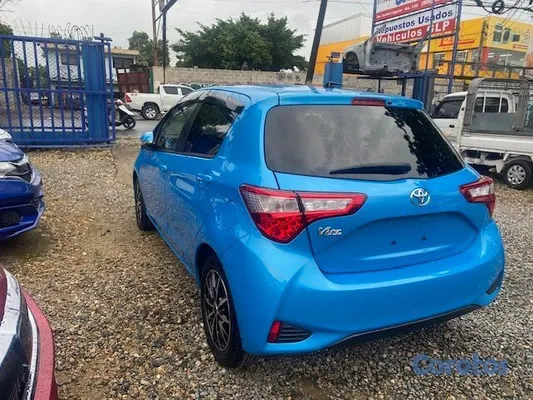 carros - Toyota, Vitz, 2020 4