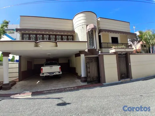casas - Casa de 2 niveles en residencial cerrado en El Mil 15