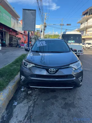 jeepetas y camionetas - TOYOTA RAV4 2016 XLE 3