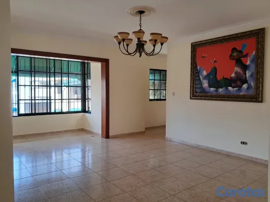 apartamentos - vendo renacimiento piso 4 con terraza tres habitaciones dos baños dos parqueos  4