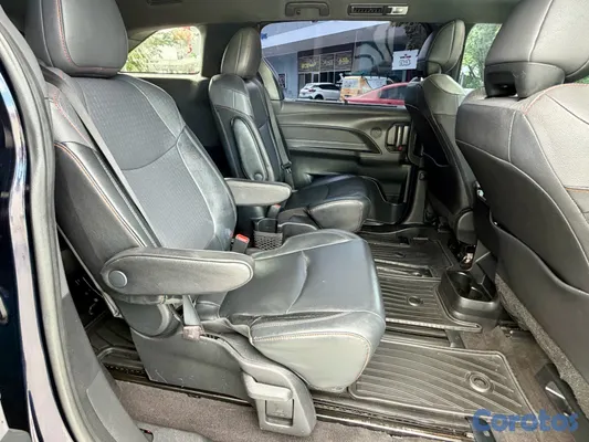 otros vehiculos - 2022 Sienna XSE Híbrida 45 KMS X galón - Clean Carfax
 14