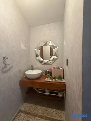 casas - Casa de 3 habitaciones 2 baños en venta en Colinas 9