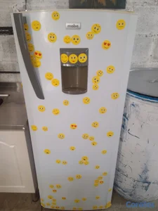 nevera Mabe con dispensador para arreglar 