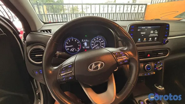 jeepetas y camionetas - HYUNDAI KONA SEL 2021 RECIEN IMPORTADA CLEAN CARFAX 10
