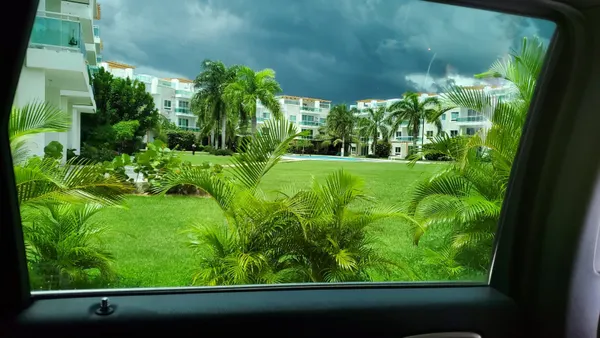 casas vacacionales y villas - Villas en Metro Country Club, Juan Dolio, entorno de lujo  2