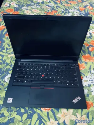 computadoras y laptops - LAPTOP LENOVO I5 10TH GEN  3