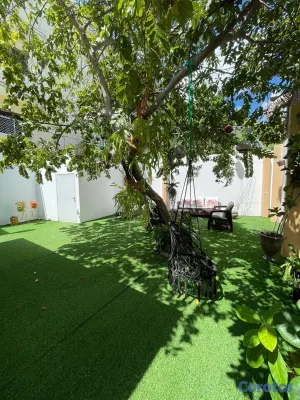 casas - vendo casa avenida Independencia KLM 9 dos niveles tres habitaciones con baño  19
