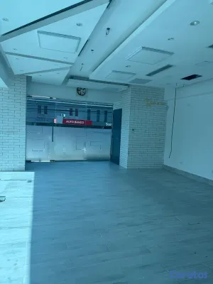 oficinas y locales comerciales - 🏢 LOCAL COMERCIAL EN ALQUILER – EL MILLÓN 📍 Plaza  5