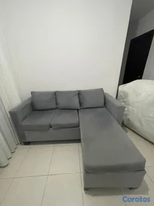 Mueble tipo L, color gris