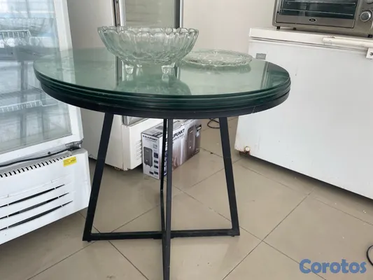 cocina - mesa,butaca para fesayunador,sillas Tifani y mesas redondas platos y más  4