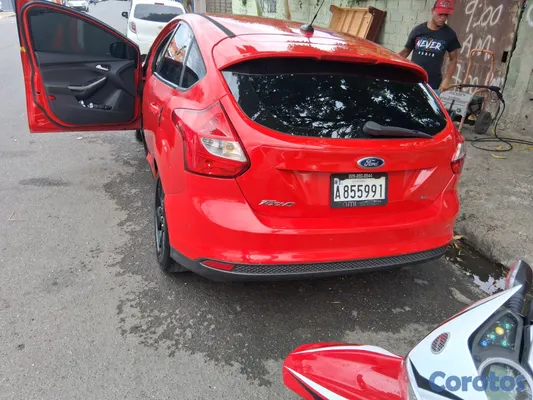 carros - Ford Focus 2014 242000 negociable.  3