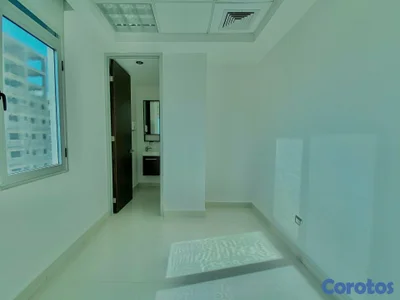 Local Comercial - 130mts - Bella Vista - Piso Alto