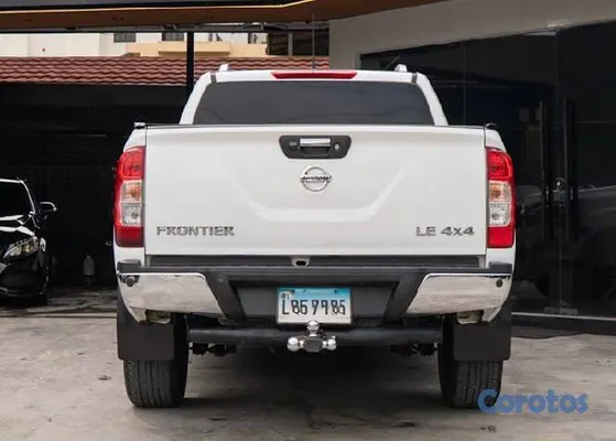 jeepetas y camionetas - NISSAN FRONTIER LE 2021 4X4 DIÉSEL AUTOMÁTICA – PO 6