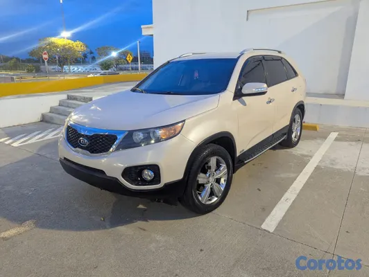 jeepetas y camionetas - Excelente Kia Sorento como nuevo  6