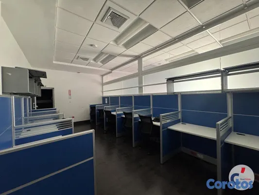 apartamentos - Edificio Comercial y de Oficinas en Alquiler – 800 5