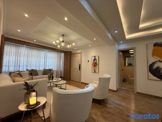 apartamentos - Amueblado de tres habitaciones -estudio - doa cocina - piso alto - US  4