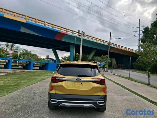jeepetas y camionetas - kia seltos 2021 3