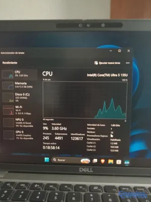 computadoras y laptops - Laptop Dell core ultra 5 135U
16GB Ram DDR5 256GB Nvme  5