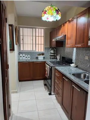 apartamentos - SE VENDE apartamento en Gazcue

170 metros 
3 Habitaciones 
2 Bñ
DR$12,800,000 3