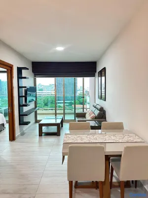 apartamentos - torre moderna con piscina apto en venta con balcón de 2habitaviones con baños  7