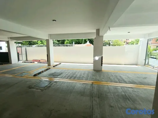 apartamentos - vendo apartamento 130 n2  3 habitaciones planta full  en respaldo los tres ojos  9