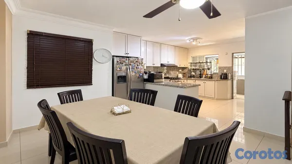 apartamentos - Apto. En el Millón venta 5