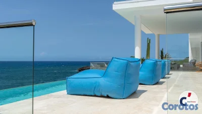 Cliffront exclusive villa for sale at Cap El Limon
