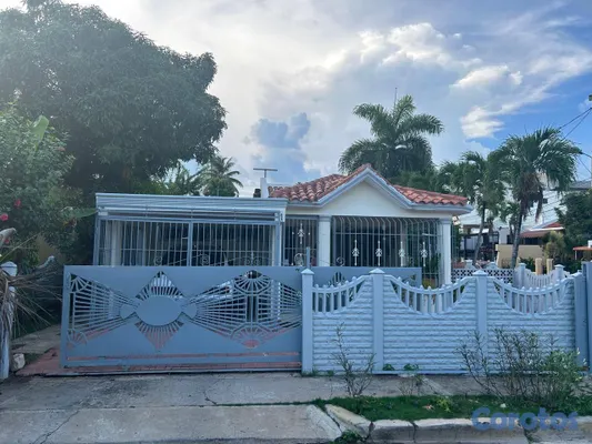 casas - Vendo casa en Alma Rosa I 10