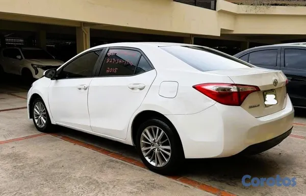 carros - Toyota Corolla LE 2015 en excelentes condiciones. 6