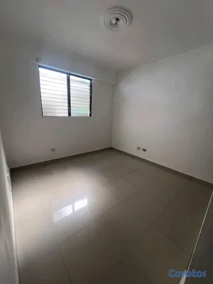 apartamentos - *📌Vendo APARTAMENTO clásico (remodelado)📌 3ER  PISO SIN ASCENSOR* 9