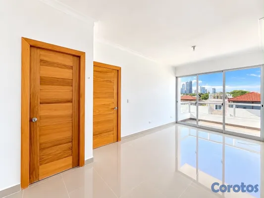 apartamentos - alquiló avenida independencia klm 7 y medio piso 5 dos habitaciones 2.5 baños pa 7
